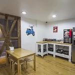 Stay Inn Lisbon Hostel بيت شباب Lisboa