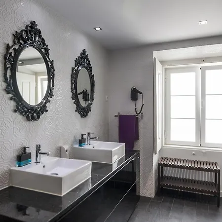 스테이 인 리스본 호스텔